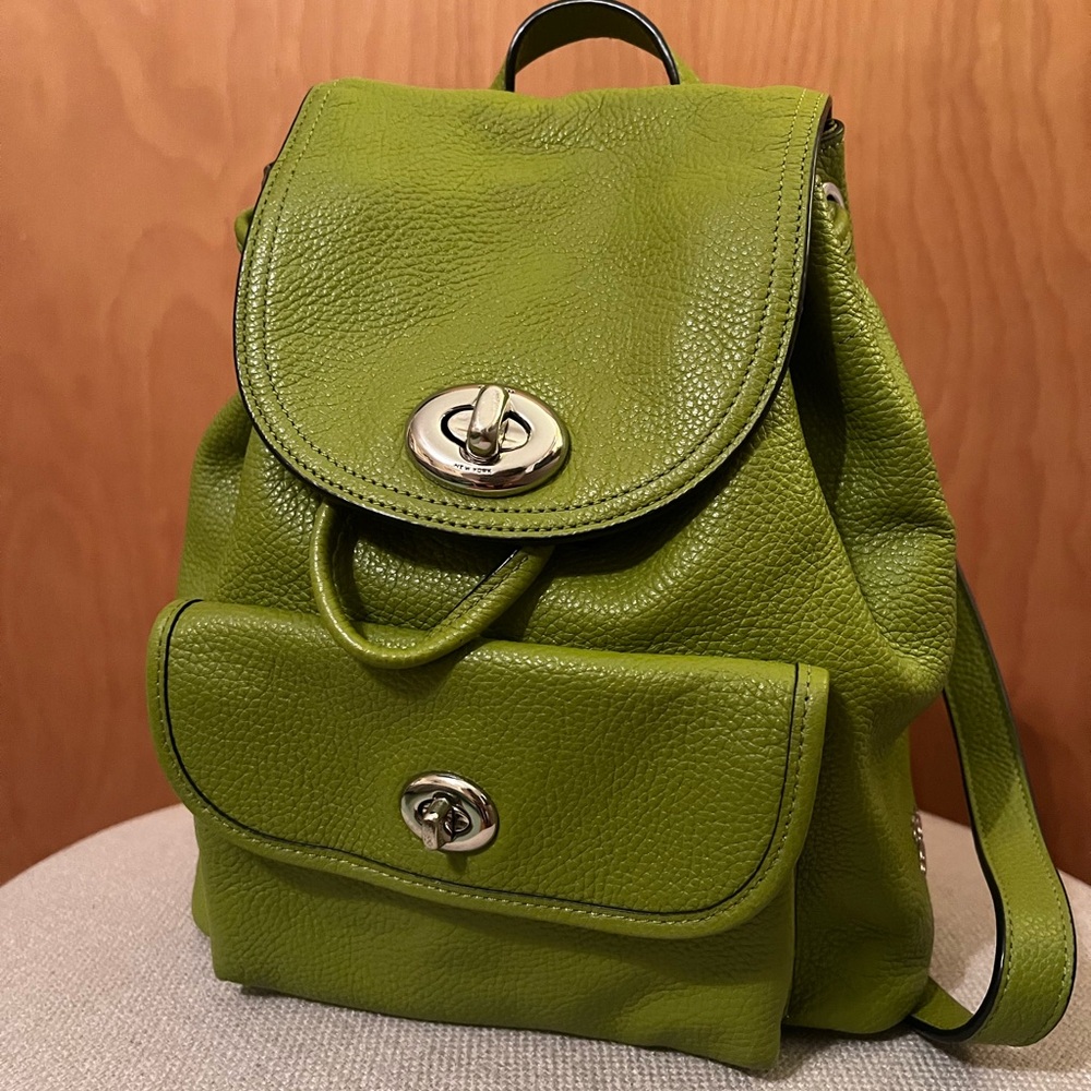 RARE VINTAGE COACH Green Leather Mini Turnlock Rucksack Backpack